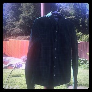 Men’s long sleeve button down shirt